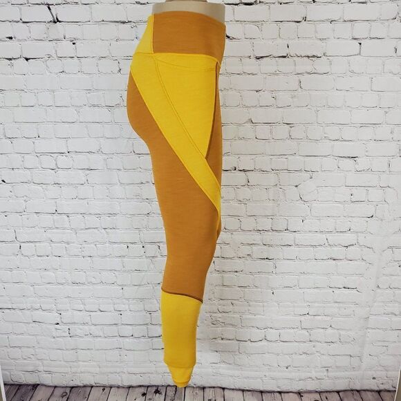 LULULEMON ATHLETICA Lululemon Early Extension HR Tight Gold Lemon 10 - Picture 5 of 9